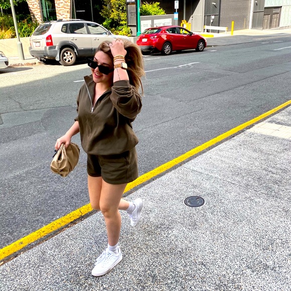 Meet your Posher, Madeline - Picture 1 of 1